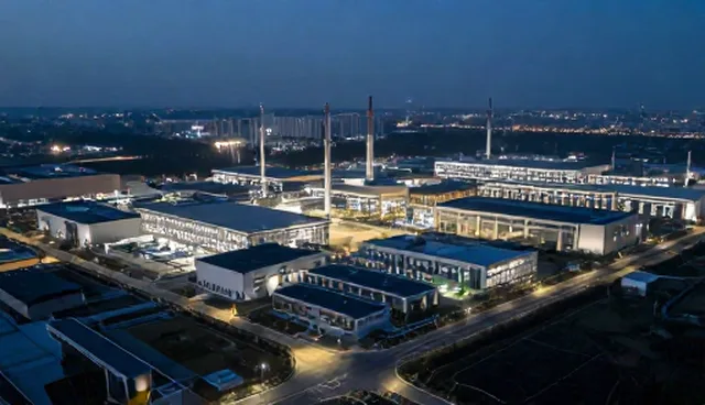 技术适配视角下文心一言的选型建议